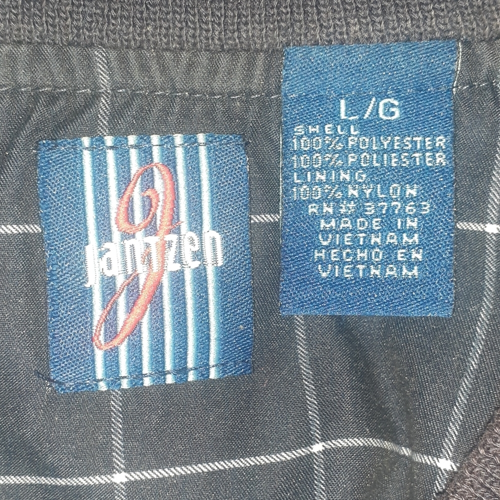 JANTZEN - Picture 3 of 5